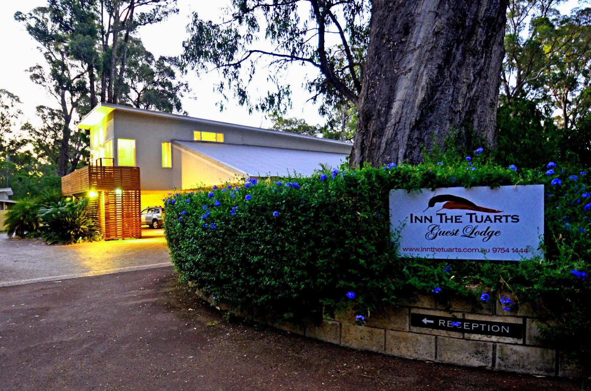 Inn The Tuarts Guest Lodge Busselton Accommodation - Adults Only Exteriör bild